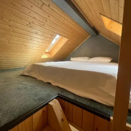 New 2-bedroom Flat Area Διαμέρισμα Κλουζ-Ναπόκα