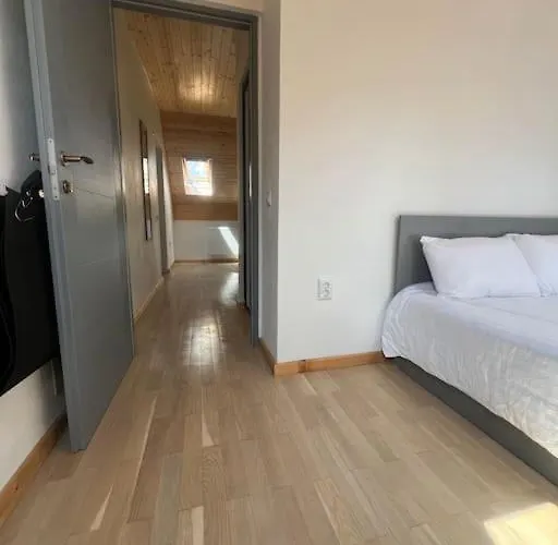 New 2-bedroom Flat Area